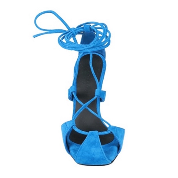 Beautiful Luca Valentini Strappy Heel 🔥 - Picture 5 of 6